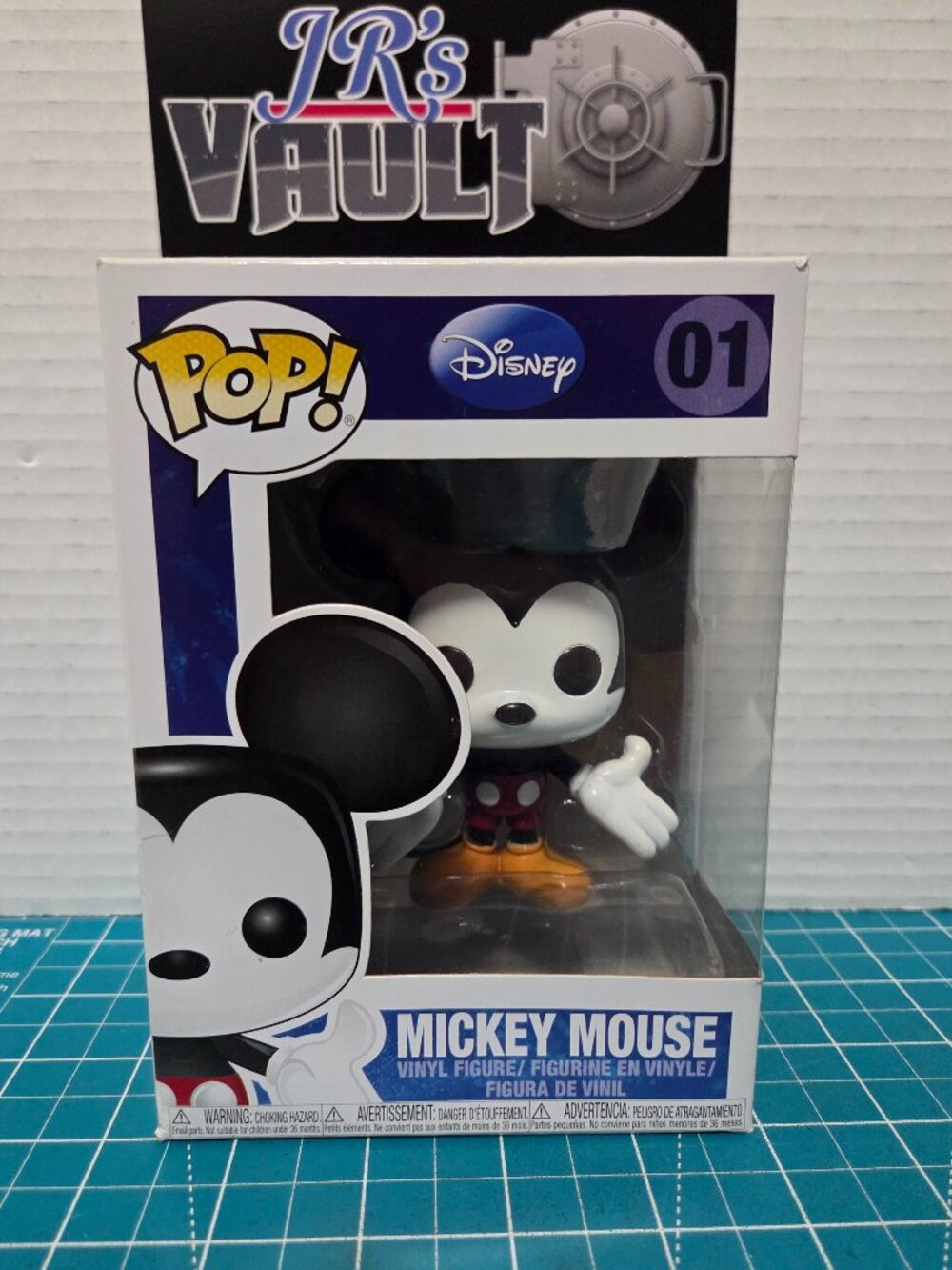 Funko POP Disney Classic Blue Box Mickey Mouse 01 Vinyl Figure